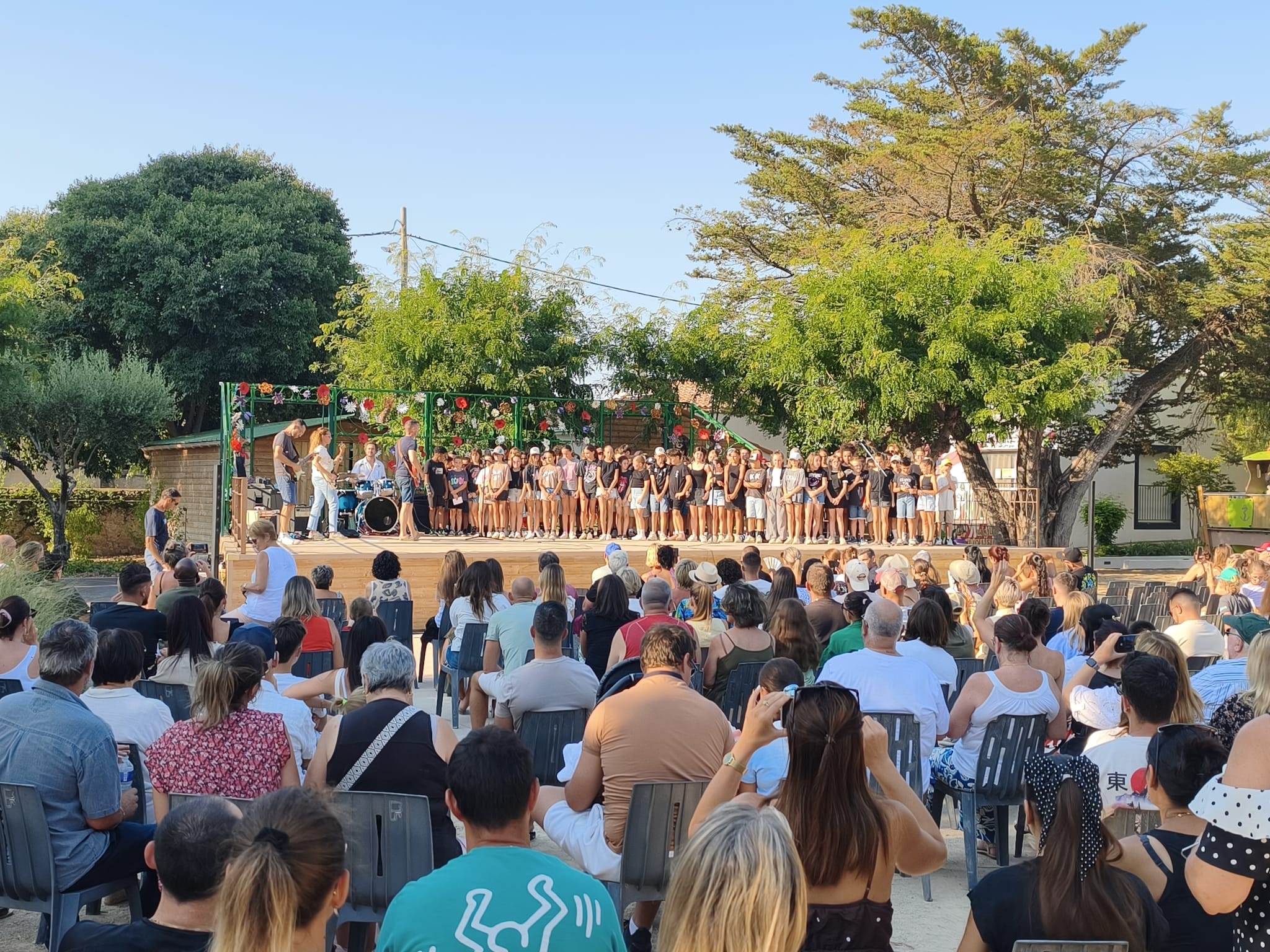 Une soirée rock avec les CM1-CM2 de l’école Georges Brassens !